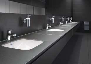 Смеситель для умывальника Hansgrohe Logis 70 (71071000)