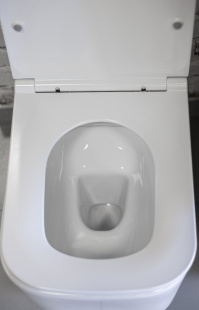 Унитаз подвесной Vincea Ultra VT1-32