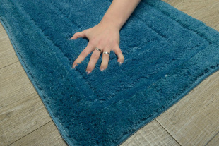 Коврик синий Aqualine 50x80 cm, 100% Акрил 